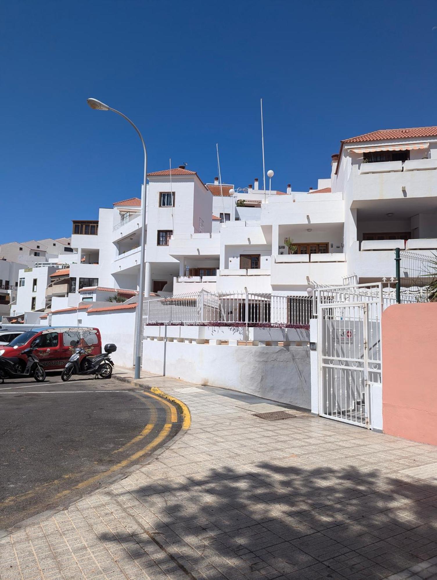 Cozy Apartment In Los Cristianos Guincho  Ngoại thất bức ảnh