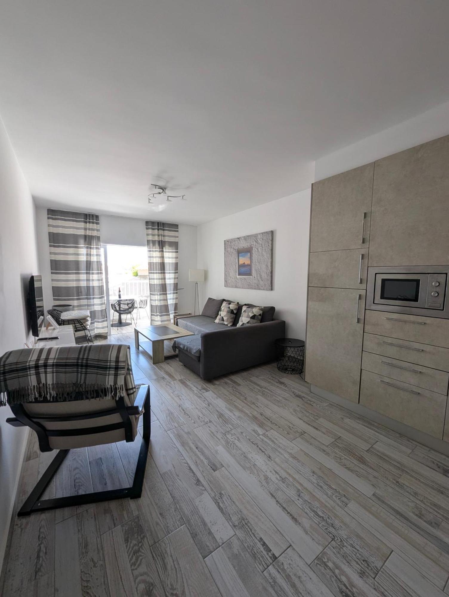 Cozy Apartment In Los Cristianos Guincho  Ngoại thất bức ảnh